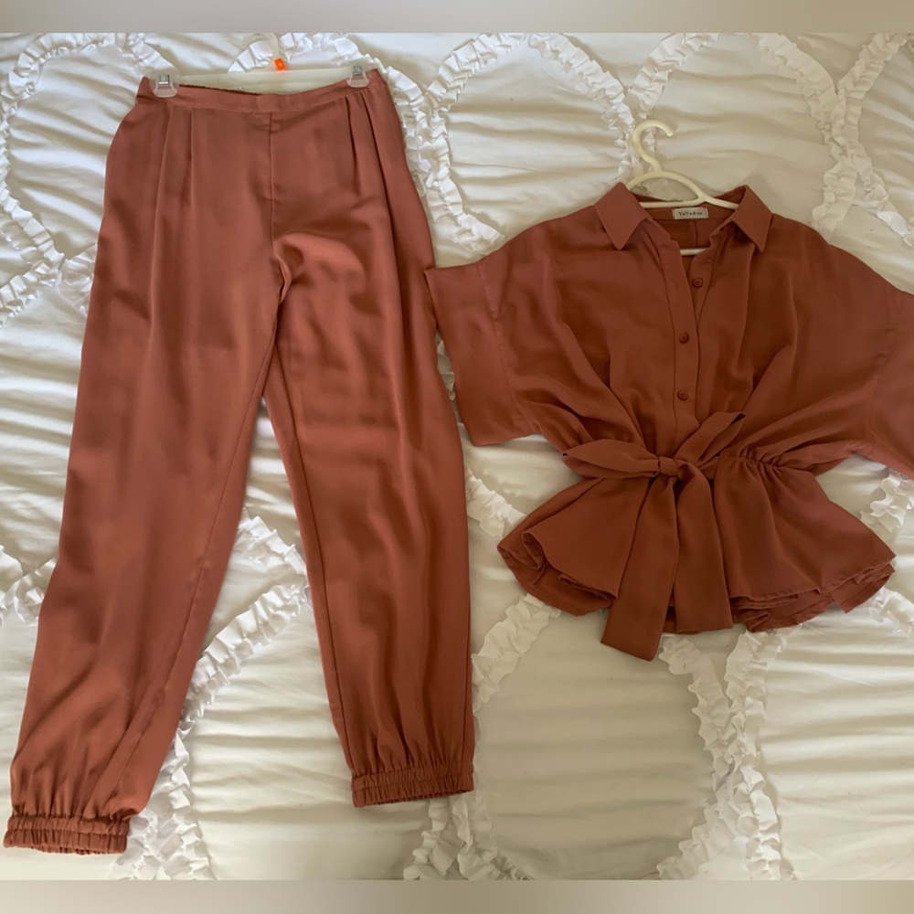 Yaya & Co terracotta dress pants (matching blouse listed separately!)